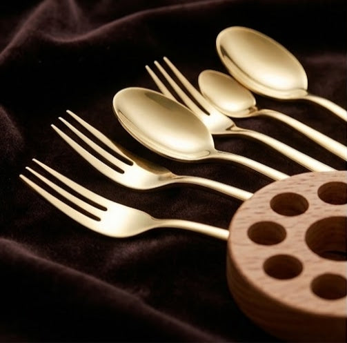 Golden Egg Cutlery (7 Pcs)